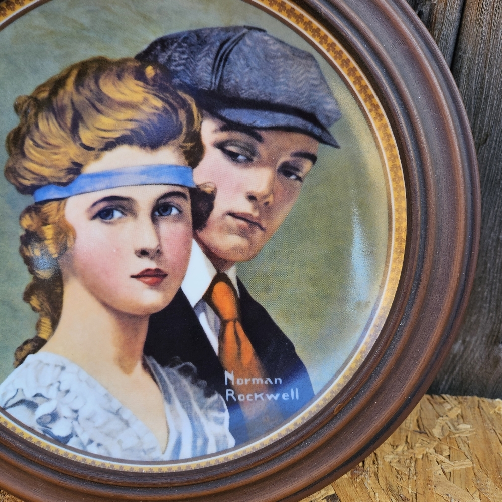 Norman Rockwell Portrait Plate with Brown Frame - Picture 4 of 16